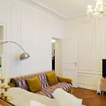 公寓 Haussmann 2br In Le Marais For 6 & 3mns To Metro
